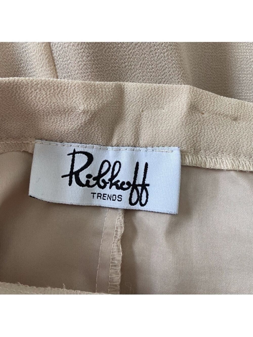 Joseph Ribkoff Nude Crepe Midi Skirt Size 8 Romantic Feminine Oldies Chic - Picture 3 of 12